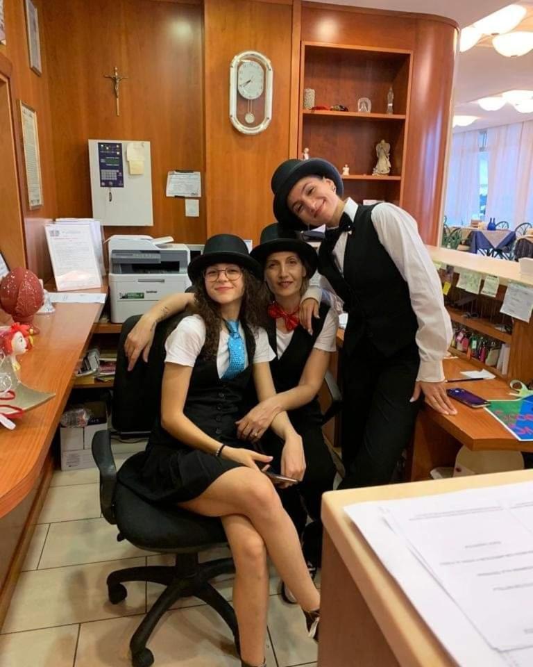Hotel Joli アルバ・アドリアティカ エクステリア 写真